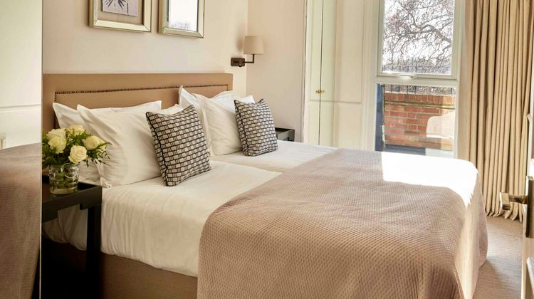 Collingham Serviced Apartments Room
