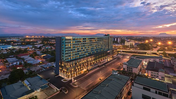 voco Kuching Exterior