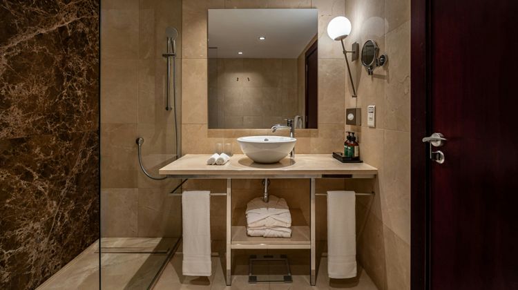 Crowne Plaza Porto Room