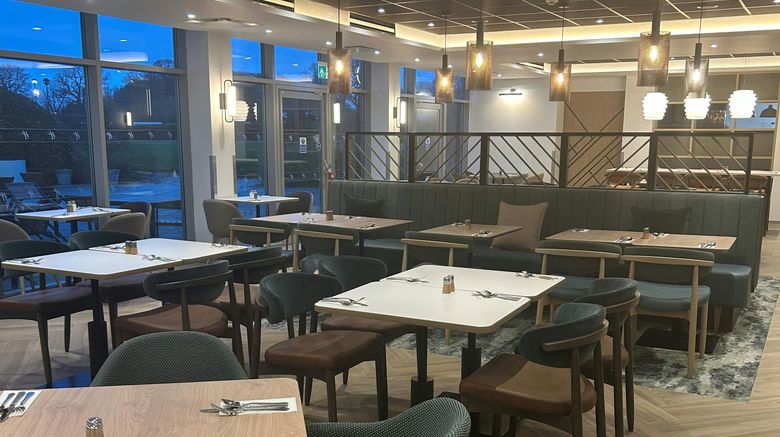 <b>Holiday Inn London Luton North Restaurant</b>. Images powered by <a href="https://www.leonardoworldwide.com/" title="Leonardo Worldwide" target="_blank">Leonardo</a>.