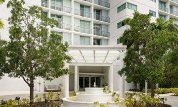 Maritime Hotel Fort Lauderdale Airport