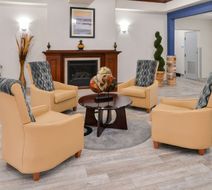 Holiday Inn Express Clanton Lobby