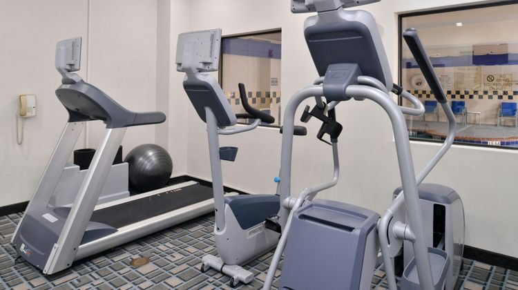 Holiday Inn Express Clanton Health Club