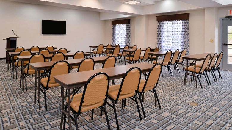 <b>Holiday Inn Express Clanton Meeting</b>. Images powered by <a href="https://www.leonardoworldwide.com/" title="Leonardo Worldwide" target="_blank">Leonardo</a>.