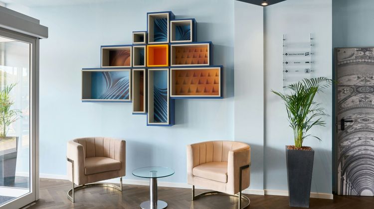 Four Points Flex Sheraton Bologna Arpt Lobby