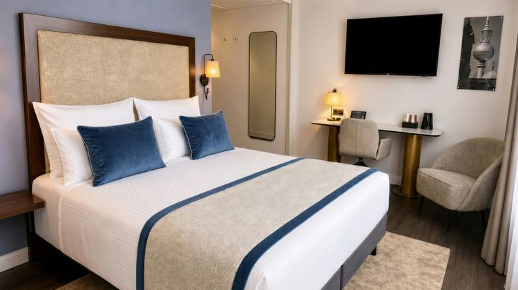 Leonardo Hotel Berlin Room