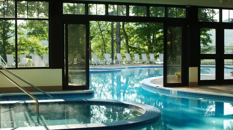 Stonewall Resort Pool