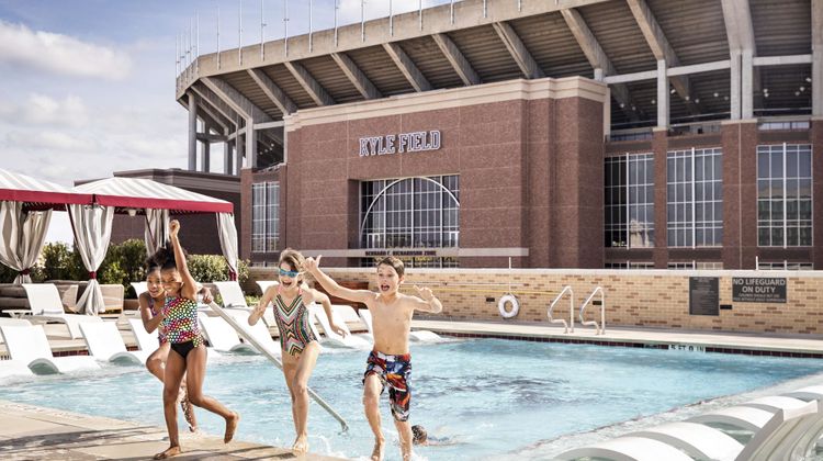 Texas A&M Hotel and Conference Center Pool
