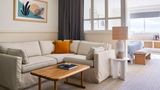 Wayfinder Hotel Suite
