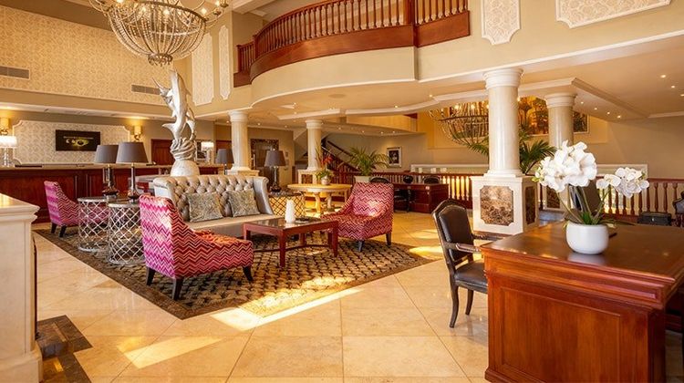 Hemingways Hotel Lobby