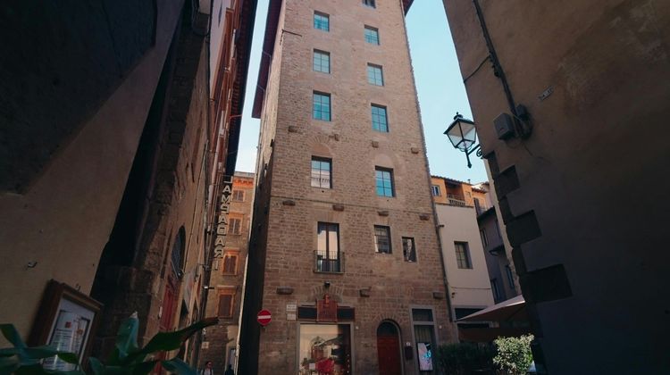 Donati Luxury Tower Exterior