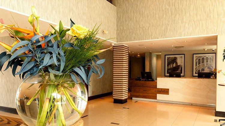 Piazza Hotel Lobby