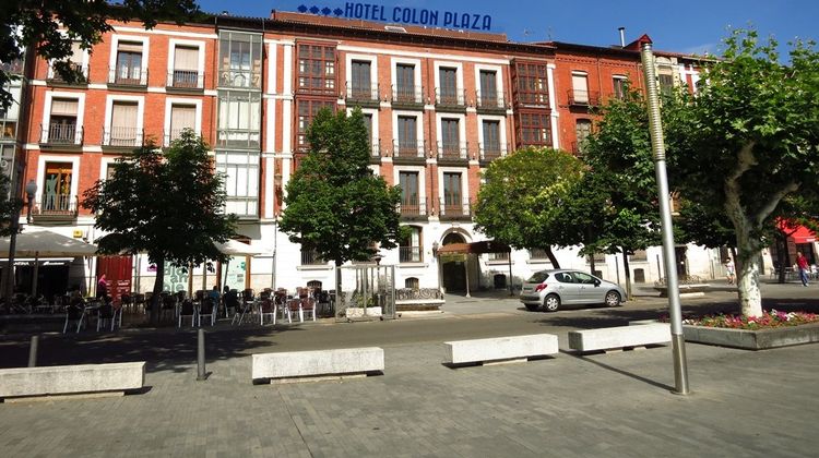 Hotel Boutique Colon Plaza Exterior