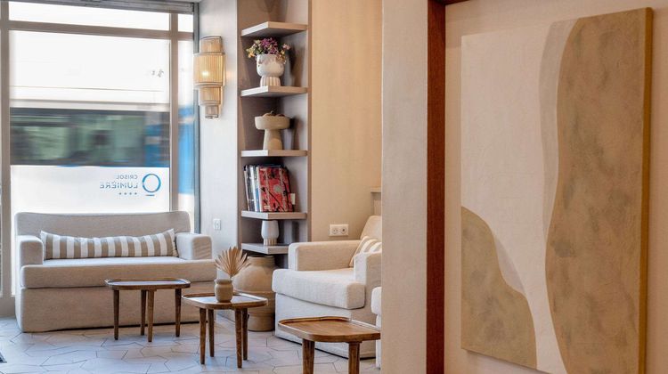 Crisol Lumiere Lobby