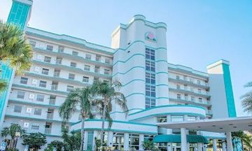 Discovery Beach Resort & Tennis Club
