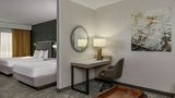 SpringHill Suites by Marriott Norfolk Suite