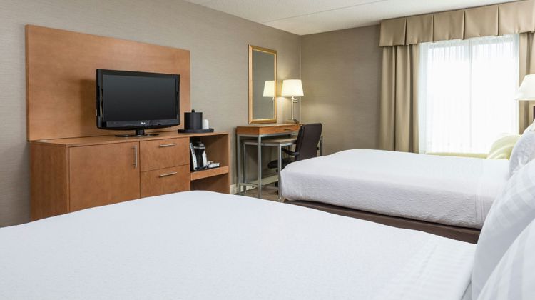 Holiday Inn Manchester Airport Room