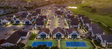 Staybridge Suites Oxnard-River Ridge Exterior