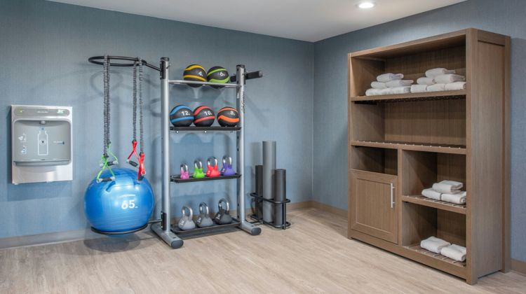 Staybridge Suites Oxnard-River Ridge Health Club