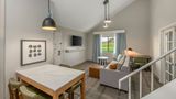 Staybridge Suites Oxnard-River Ridge Suite