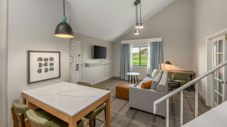 <b>Staybridge Suites Oxnard-River Ridge Suite</b>. Images powered by <a href="https://www.leonardoworldwide.com/" title="Leonardo Worldwide" target="_blank">Leonardo</a>.