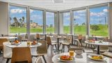 Staybridge Suites Oxnard-River Ridge Restaurant
