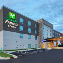 Holiday Inn Express & Suites La Grange