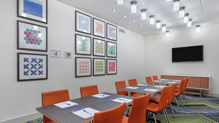 Holiday Inn Express & Suites La Grange Meeting