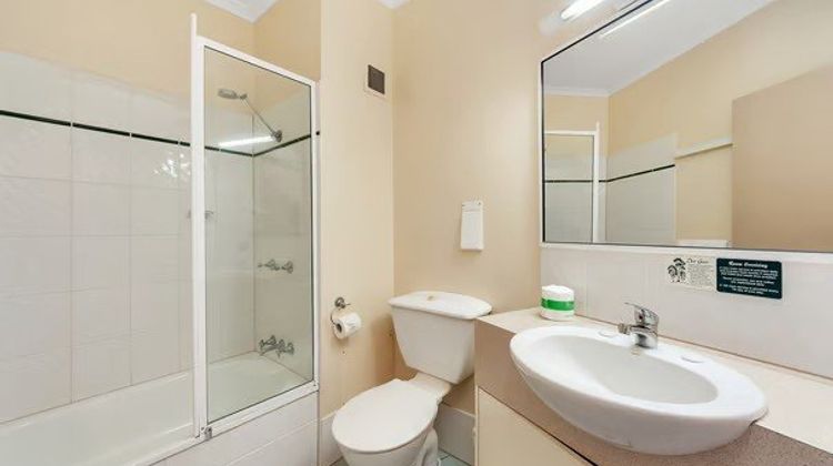 Tropical Queenslander Room