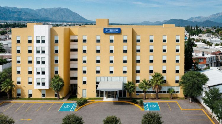 City Express by Marriott Saltillo Sur Exterior