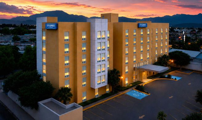 City Express by Marriott Saltillo Sur Exterior