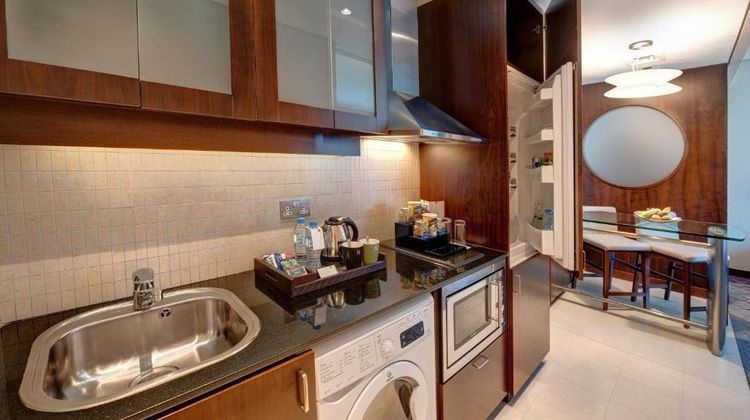 Rose Rayhaan by Rotana Room