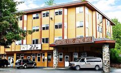 Frontier Suites Airport Hotel