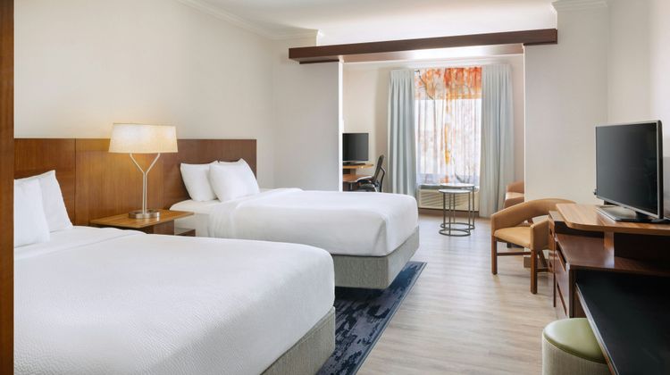 Fairfield Inn & Suites, Bowling Green Suite