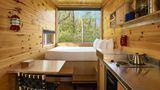 Postcard Cabins Lake Hartwell Room