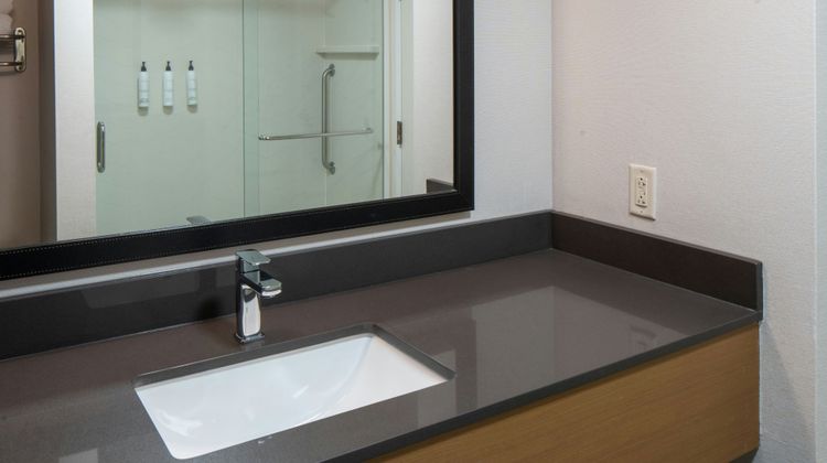 Fairfield Inn & Suites Orange Beach Room