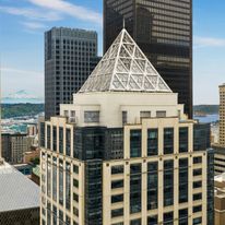 W Seattle