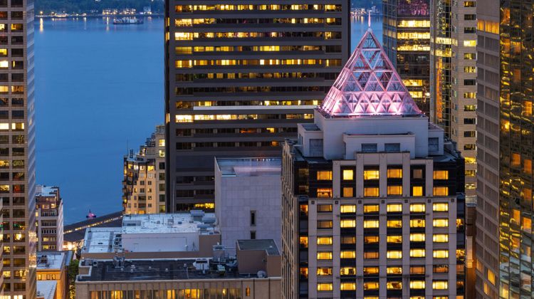 W Seattle Exterior