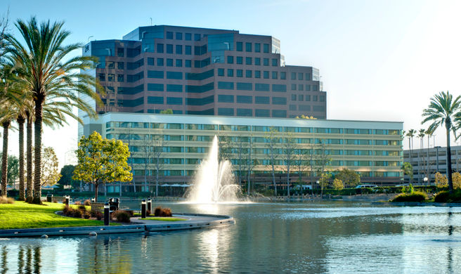 Voco Orange County Airport Hotel Exterior