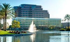 Voco Orange County Airport Hotel