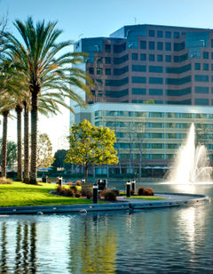 Voco Orange County Airport Hotel