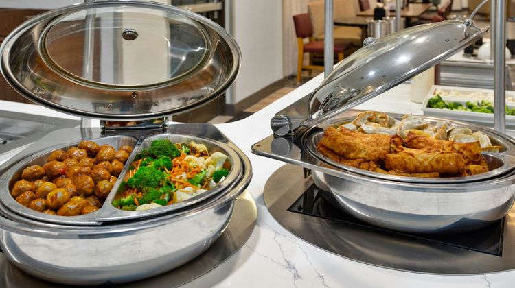 Staybridge Suites - Omaha Restaurant