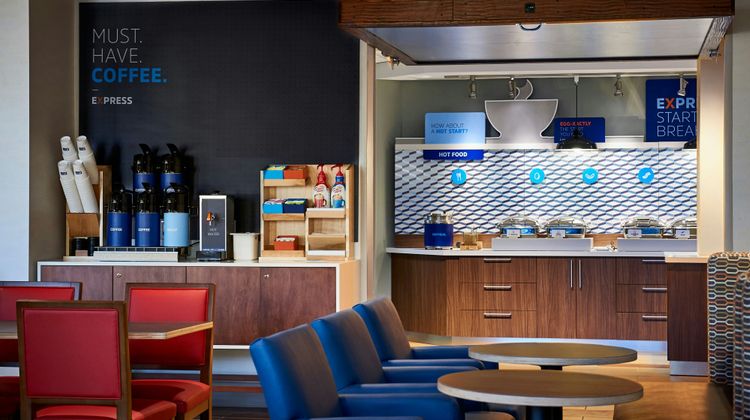 Holiday Inn Express Anaheim West Restaurant