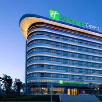 Holiday Inn Express Yibin