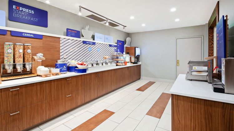 Holiday Inn Express Hotel & Suites Clovi Restaurant