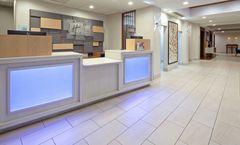 Holiday Inn Express Hotel & Suites Clovi