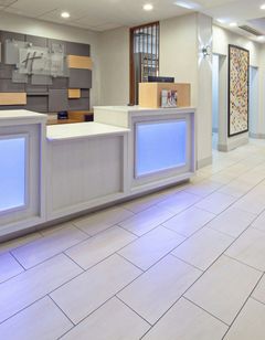 Holiday Inn Express Hotel & Suites Clovi