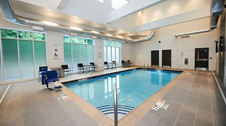 Holiday Inn Suites Philadelphia W Pool