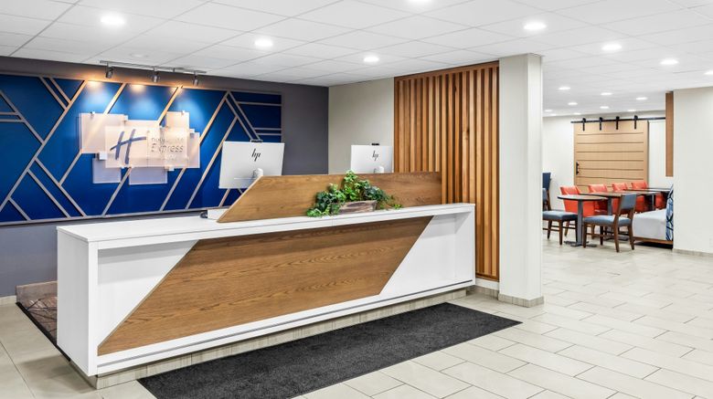 <b>Holiday Inn Express Lobby</b>. Images powered by <a href="https://www.leonardoworldwide.com/" title="Leonardo Worldwide" target="_blank">Leonardo</a>.