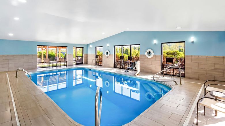 <b>Holiday Inn Express Pool</b>. Images powered by <a href="https://www.leonardoworldwide.com/" title="Leonardo Worldwide" target="_blank">Leonardo</a>.